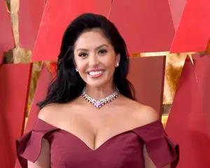 how much does kobe make a year