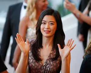 Song Ji Hyo Net Worth Celebrity Net Worth