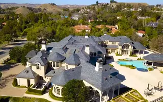 Jeffree Star Lists Stunning Hidden Hills Mansion For $19.5 Million ($5 Million More Than He Paid A Year And A Half Ago!)