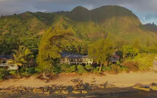 Anthony Kiedis Lists $10 Million Hawaiian Estate