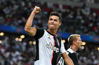Ronaldo Net Worth In Rupees : Cristiano Ronaldo Net Worth ...