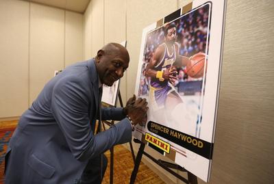 spencer haywood nike