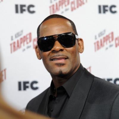 R Kelly Net Worth's picture