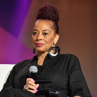 Terry McMillan Net Worth's picture