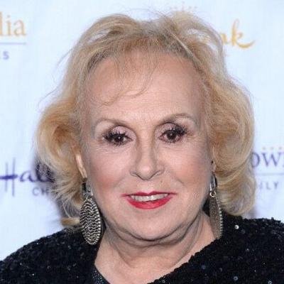 Doris Roberts
