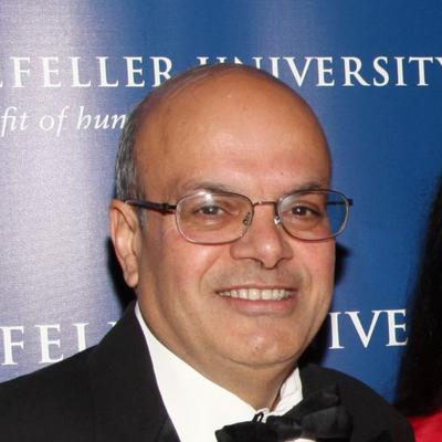 Ajit Jain Net Worth's picture