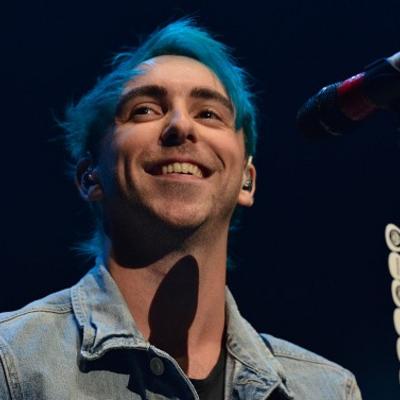 Alex Gaskarth Net Worth's picture