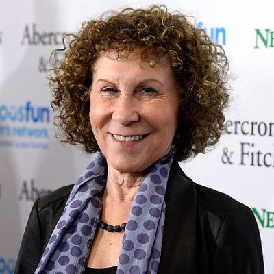 Rhea Perlman Net Worth's picture