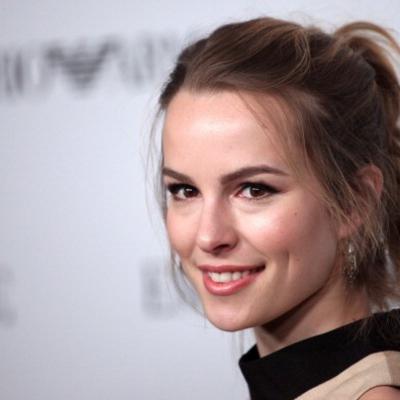 Bridgit Mendler Net Worth's picture