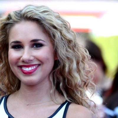 Haley Reinhart Net Worth's picture