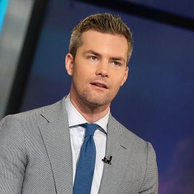 Ryan Serhant Net Worth's picture