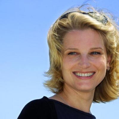 Bridget Fonda Net Worth