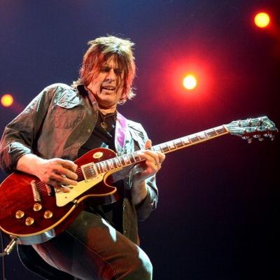 Dean DeLeo Net Worth's picture