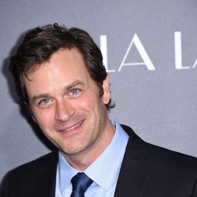 Tom Everett Scott Net Worth's picture