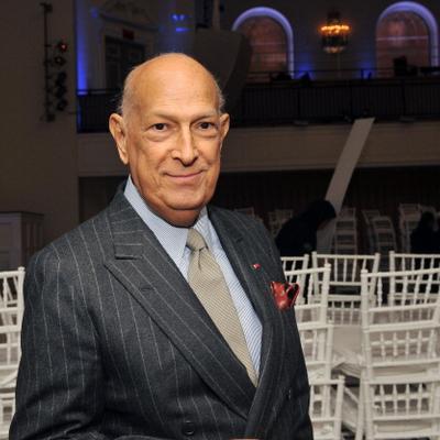 Oscar de la Renta Net Worth's picture