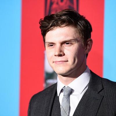 Evan Peters Net Worth's picture