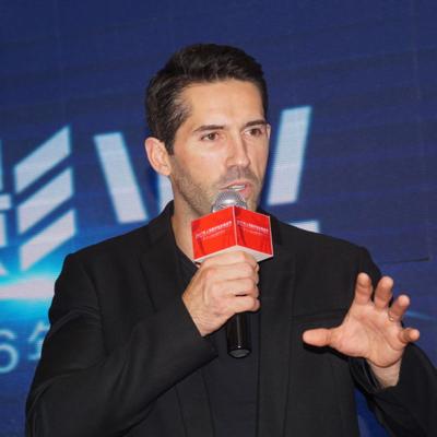 Scott Adkins's picture