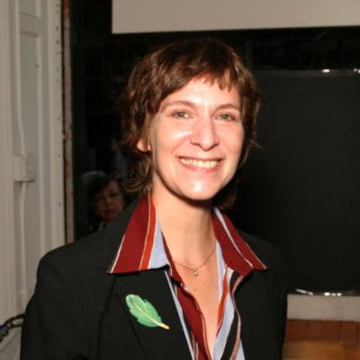 Amanda Plummer Net Worth's picture