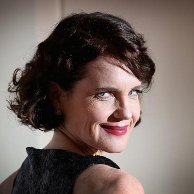 Elizabeth McGovern Net Worth's picture