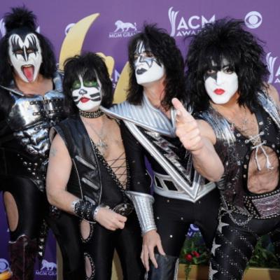 Kiss Net Worth's picture