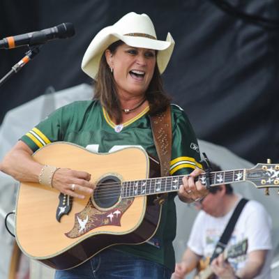 Terri Clark's picture