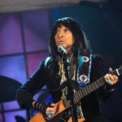 Buffy Sainte-Marie Net Worth's picture