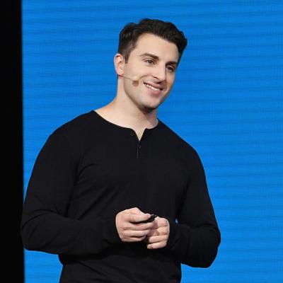 Brian Chesky's picture