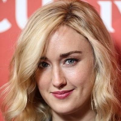 ashley johnson in 2023  Ashley johnson, Johnson, Actors