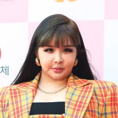 Park Bom's picture