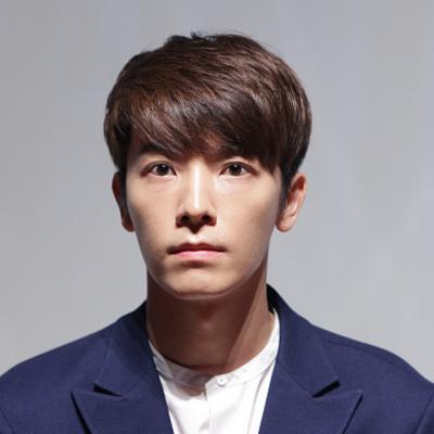 Lee Donghae Net Worth's picture