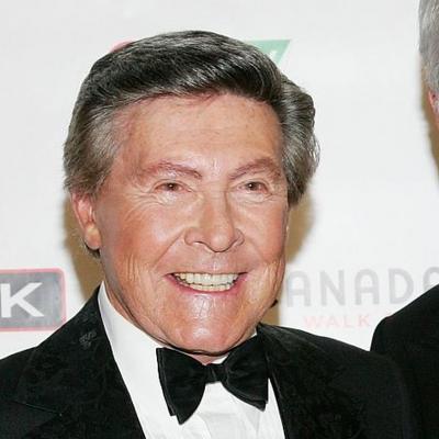 Johnny Gilbert Net Worth's picture