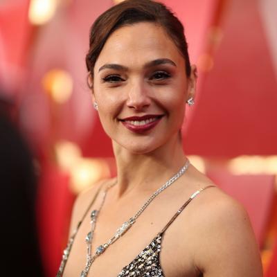 Gal Gadot Net Worth's picture