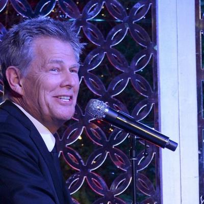 David Foster Net Worth's picture