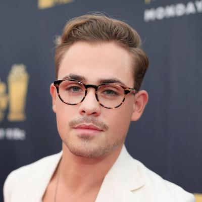 Dacre Montgomery Net Worth's picture