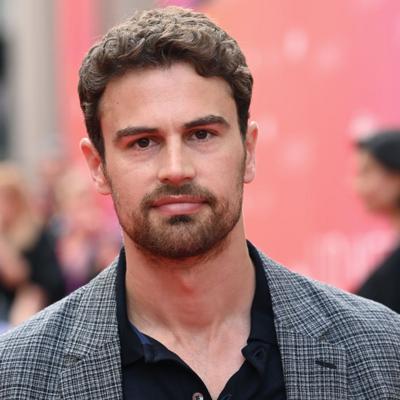 Theo James Net Worth's picture