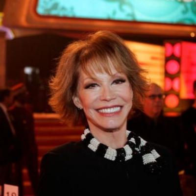 Mary Tyler Moore Net Worth's picture