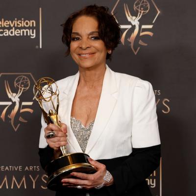 Jasmine Guy Net Worth's picture