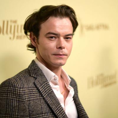 Charlie Heaton Net Worth's picture