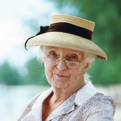 Joan Hickson Net Worth's picture