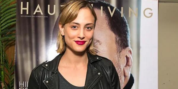 Nora Arnezeder