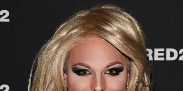 Derrick Barry Net Worth | Celebrity Net Worth