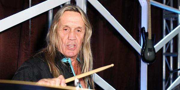 Nicko McBrain