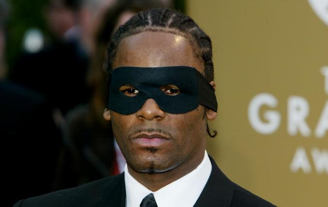With RCA/Sony Dropping Him From Its Roster, R. Kelly's Net Worth Is In A Very Precarious Position