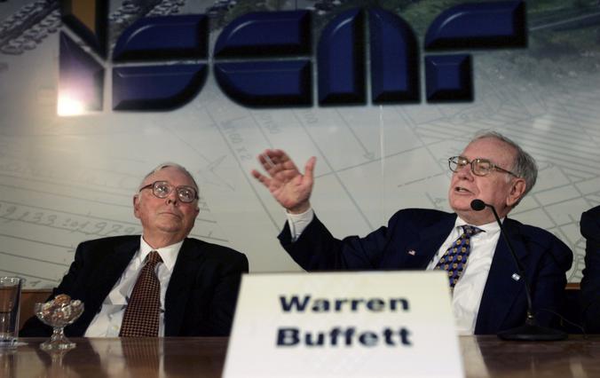 Charlie Munger Says The Key To Happiness Is Simple