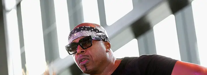 10 Millionaires and Billionaires Who Lost Everything