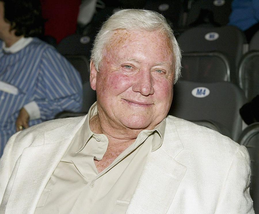 Merv Griffin Earned An Astonishing Fortune Off The Jeopardy Theme Song ...