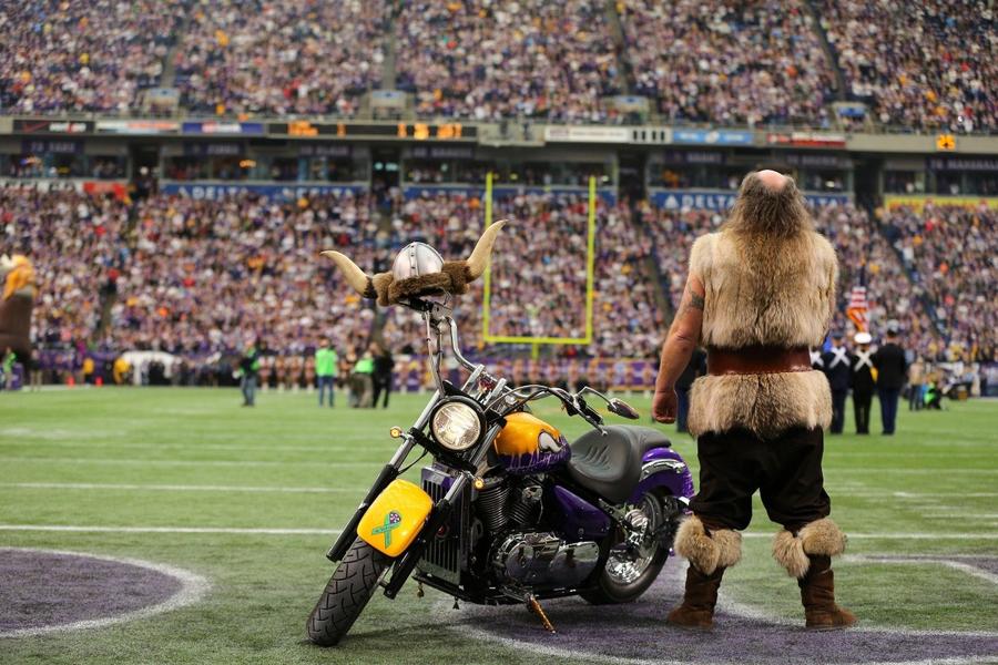 MINNEAPOLIS, MN - DECEMBER 29: Minnesota Vikings mascot Ragnar stands during the national anthem against the Detroit Lions on December 29, 2013 at Mall of America Field at the Hubert H. Humphrey Metrodome in Minneapolis, Minnesota. (Photo by Adam Bettcher/Getty Images)