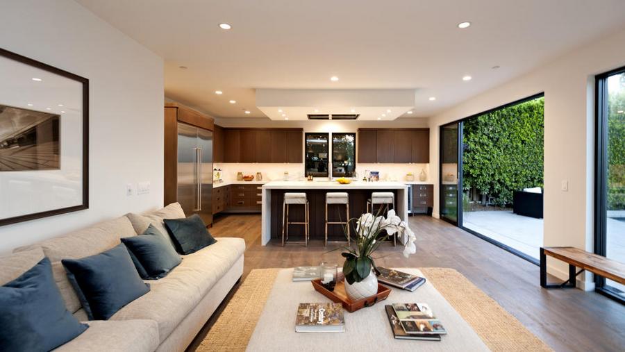 la-fi-hotprop-scott-disick-20150102-fotos-011
