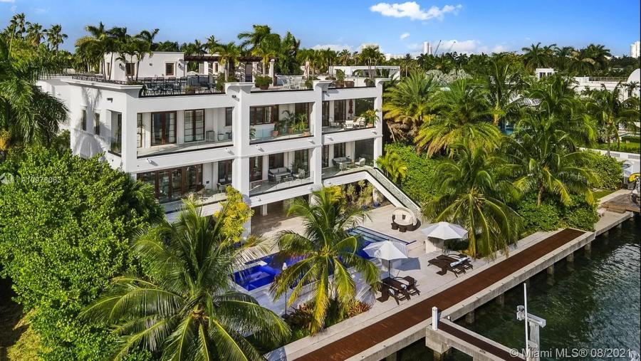 Floyd Mayweather Just Paid $18 Million For This Miami Mansion