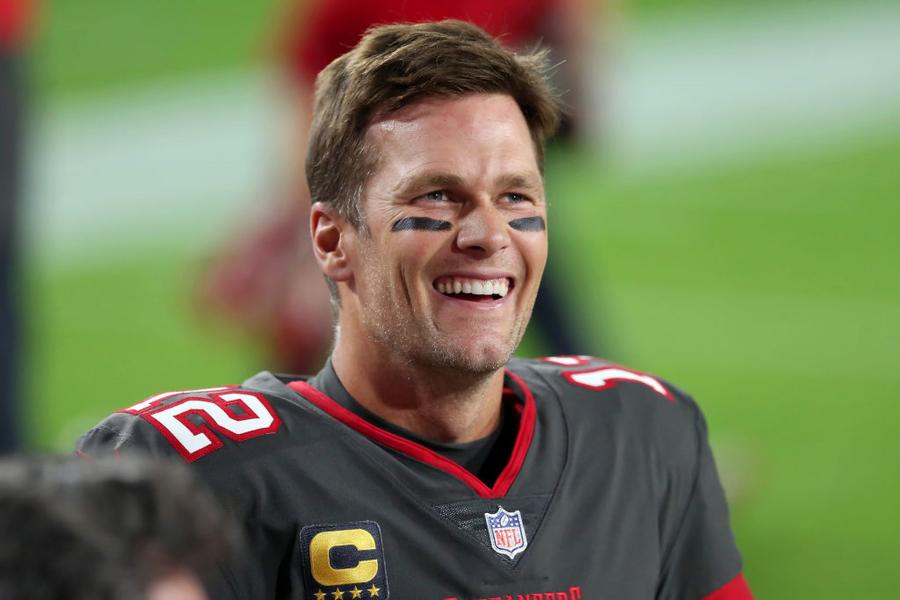 Tom Brady acaba de firmar el contrato más grande en la historia de los comentaristas deportivos… ¡y aún no se ha jubilado!
